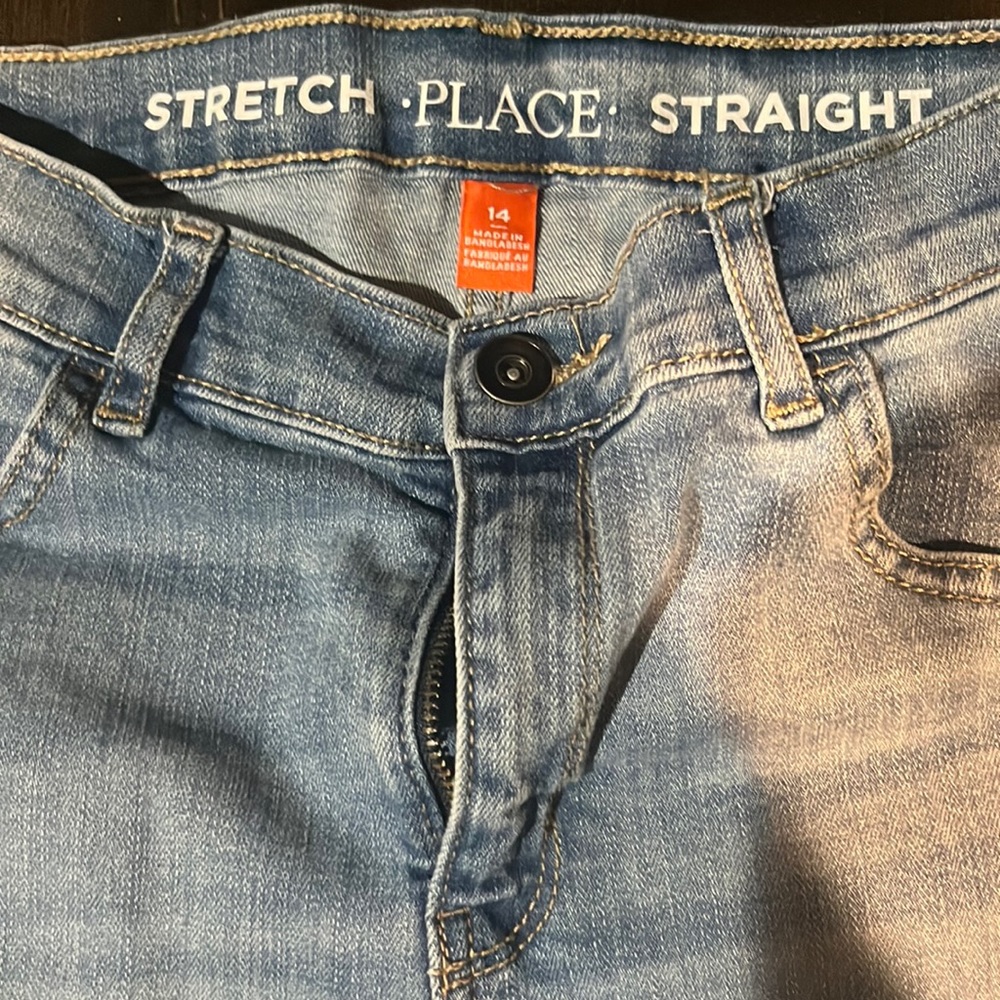 Light blue jeans. Skinny straight. Fit. Slightly used.